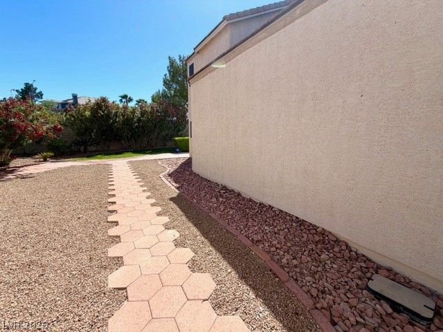 825 Gleamstar Avenue, Las Vegas, NV 89123