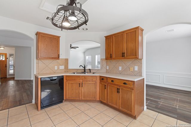 206 Willow Grove, San Antonio, TX 78245