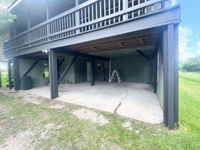 788 Riverside Drive, Palacios, TX 77465