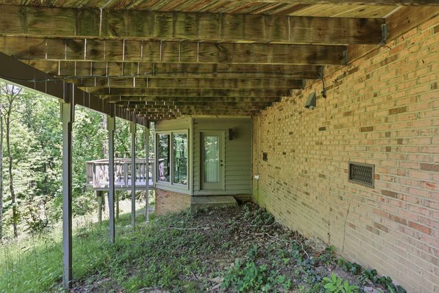 29 Rock Crest Drive, Signal Mountain, TN 37377