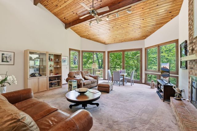29 Rock Crest Drive, Signal Mountain, TN 37377