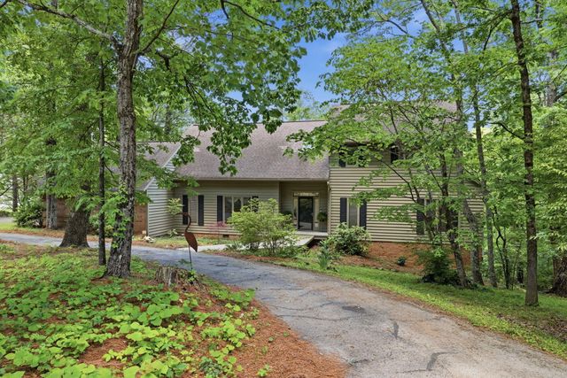 29 Rock Crest Drive, Signal Mountain, TN 37377
