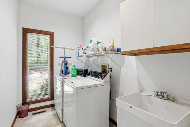 29 Rock Crest Drive, Signal Mountain, TN 37377