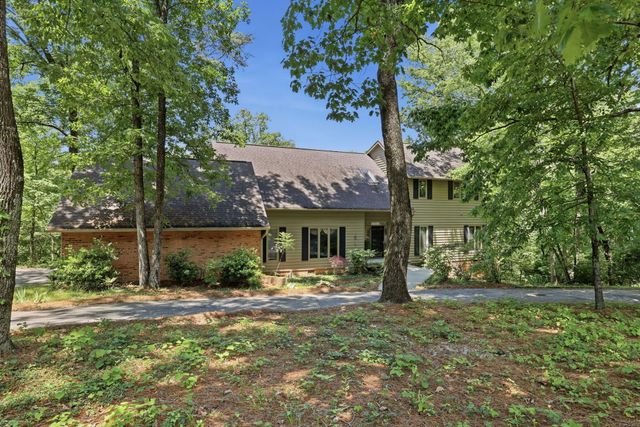 29 Rock Crest Drive, Signal Mountain, TN 37377