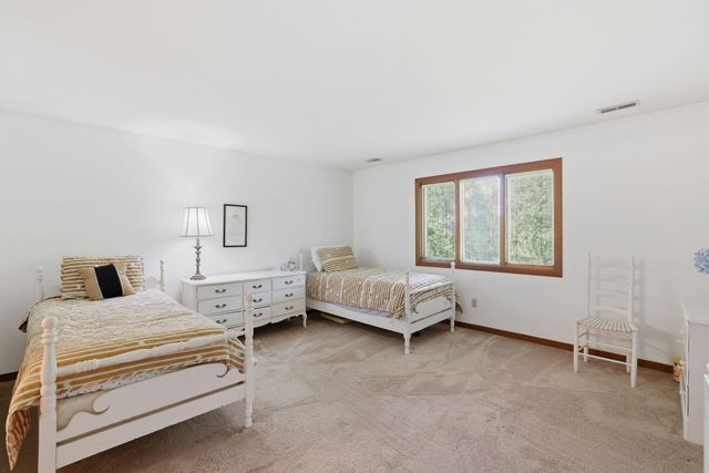 29 Rock Crest Drive, Signal Mountain, TN 37377
