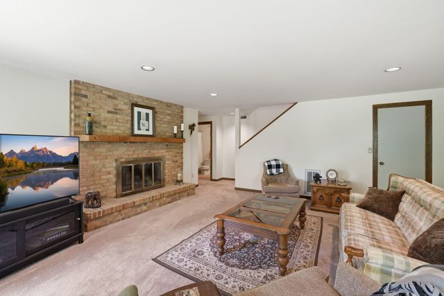 29 Rock Crest Drive, Signal Mountain, TN 37377
