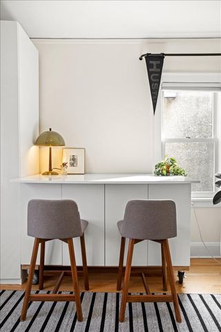 4433 Oliver Avenue N, Minneapolis, MN 55412