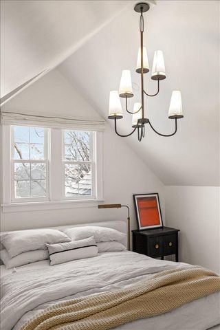 4433 Oliver Avenue N, Minneapolis, MN 55412