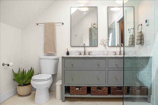 4433 Oliver Avenue N, Minneapolis, MN 55412