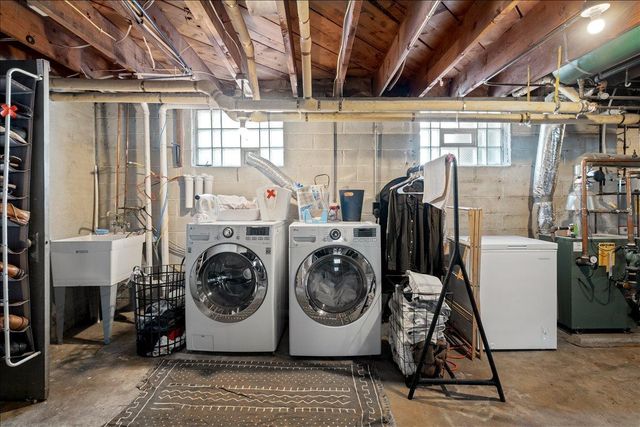 4433 Oliver Avenue N, Minneapolis, MN 55412