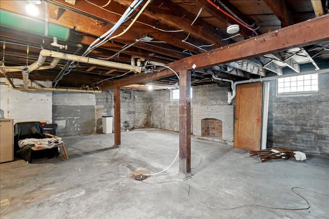 4433 Oliver Avenue N, Minneapolis, MN 55412