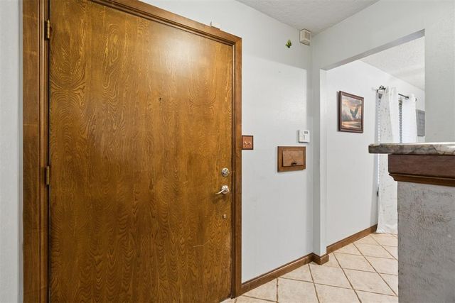 2415 Weatherford Drive, Norman, OK 73071