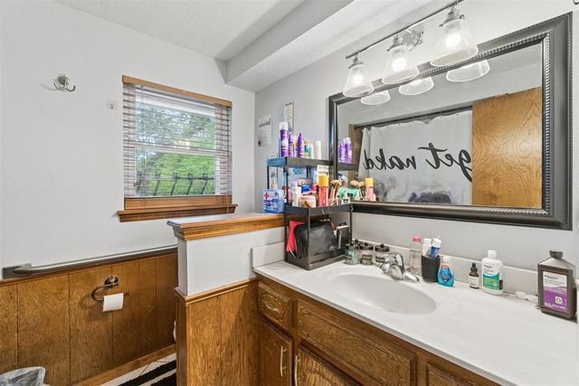 2415 Weatherford Drive, Norman, OK 73071