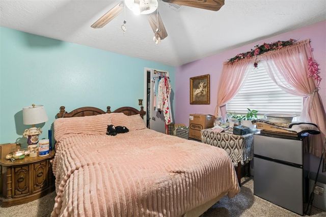 2415 Weatherford Drive, Norman, OK 73071