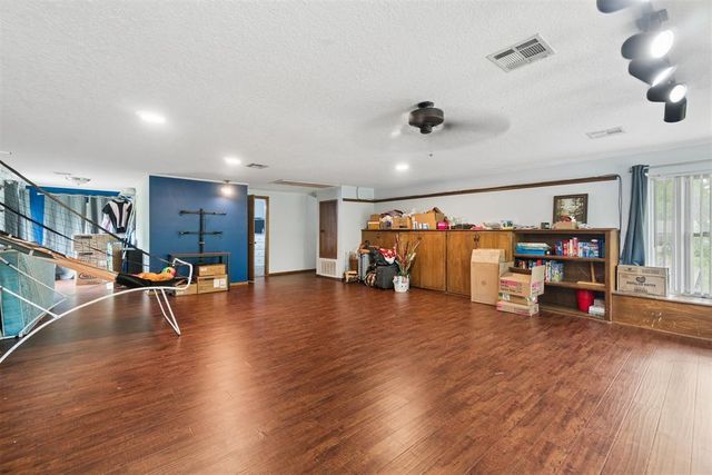 2415 Weatherford Drive, Norman, OK 73071