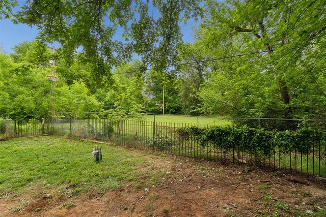 2415 Weatherford Drive, Norman, OK 73071