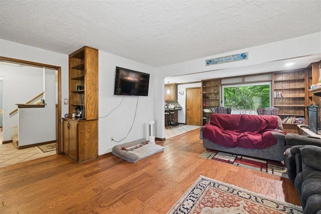 2415 Weatherford Drive, Norman, OK 73071