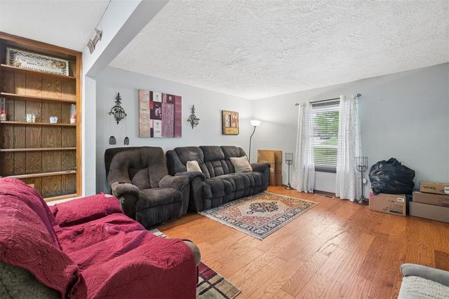 2415 Weatherford Drive, Norman, OK 73071