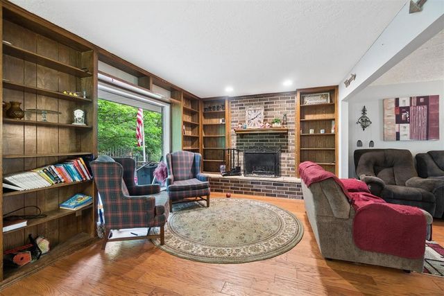 2415 Weatherford Drive, Norman, OK 73071