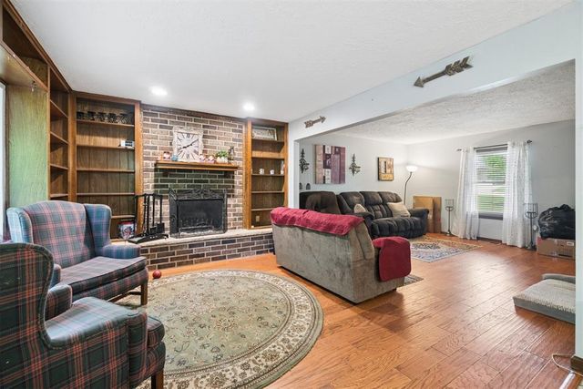 2415 Weatherford Drive, Norman, OK 73071