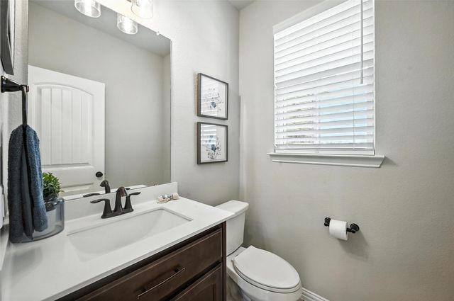 136 Meadow Vista Drive, Rhome, TX 76078