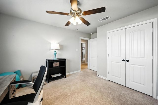 136 Meadow Vista Drive, Rhome, TX 76078
