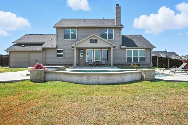 136 Meadow Vista Drive, Rhome, TX 76078