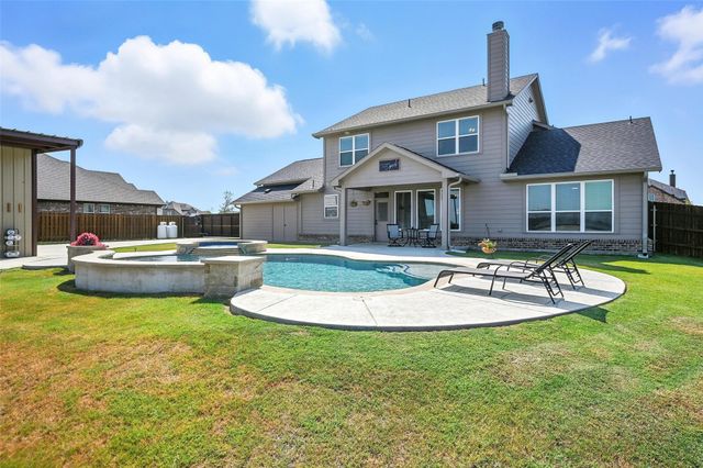 136 Meadow Vista Drive, Rhome, TX 76078