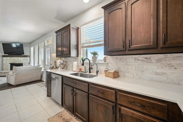 136 Meadow Vista Drive, Rhome, TX 76078