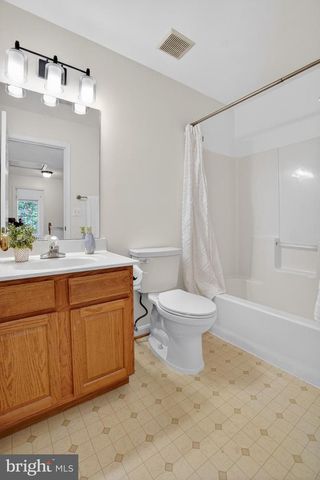 2882 PORTOBELLO CT, Waldorf, MD 20603