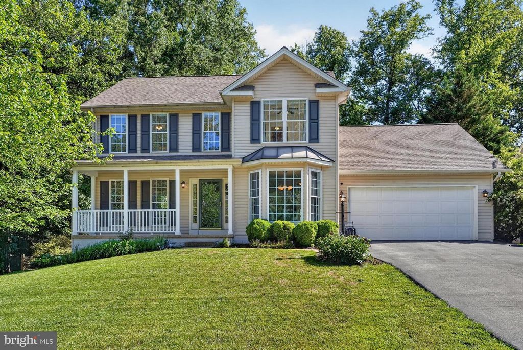 2882 PORTOBELLO CT, Waldorf, MD 20603