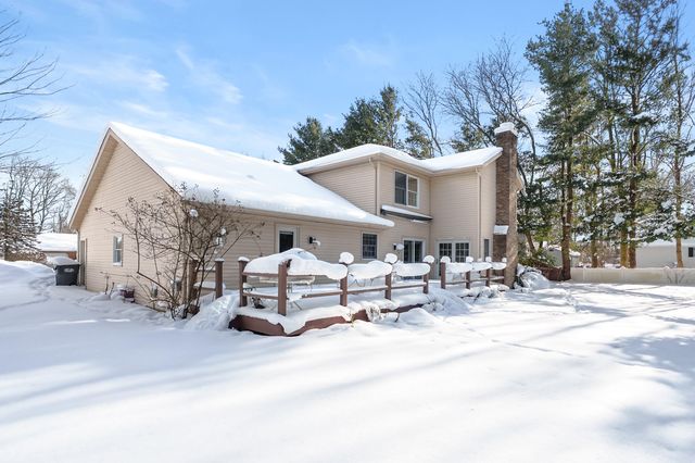 6290 Liteolier Street, Portage City, MI 49024