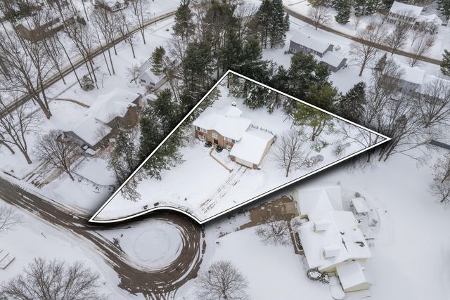 6290 Liteolier Street, Portage City, MI 49024