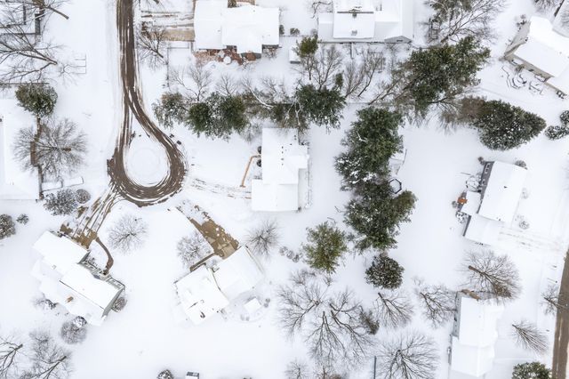 6290 Liteolier Street, Portage City, MI 49024