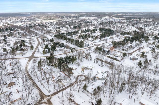 6290 Liteolier Street, Portage City, MI 49024