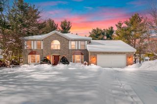 6290 Liteolier Street, Portage City, MI 49024