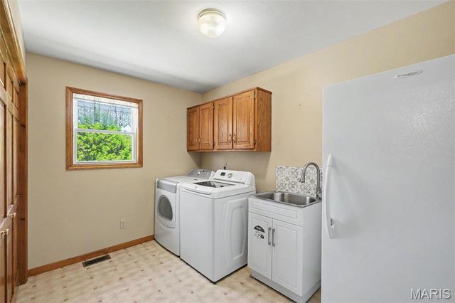 151 Plantation Drive, Troy, MO 63379