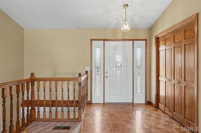 151 Plantation Drive, Troy, MO 63379