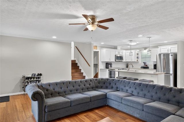 6439 Briarwood Court, Riverdale, GA 30296