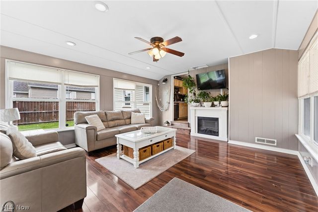 1109 Ellwood Avenue SW, Canton, OH 44710
