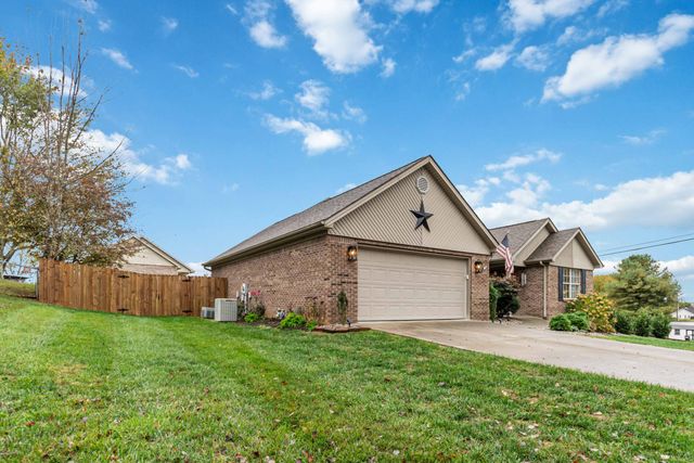 11 Pinnacle Pointe, Somerset, KY 42503