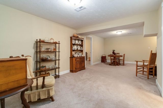 11 Pinnacle Pointe, Somerset, KY 42503