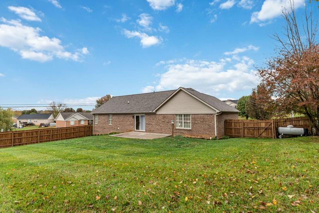 11 Pinnacle Pointe, Somerset, KY 42503