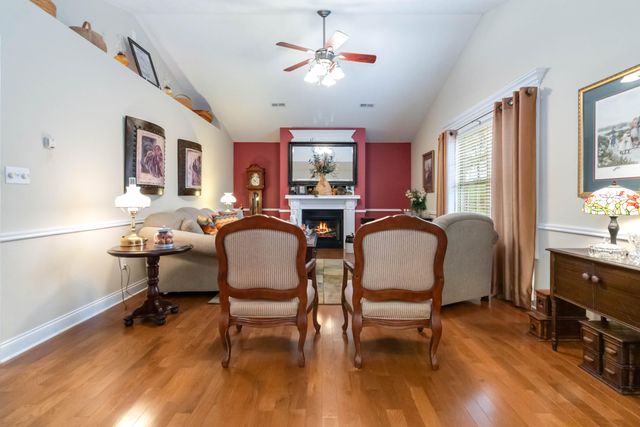 11 Pinnacle Pointe, Somerset, KY 42503