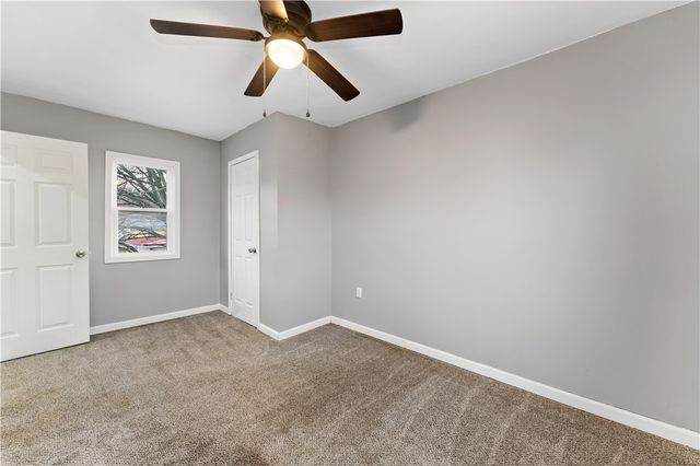 502 Washington Ave, New Galilee, PA 16141