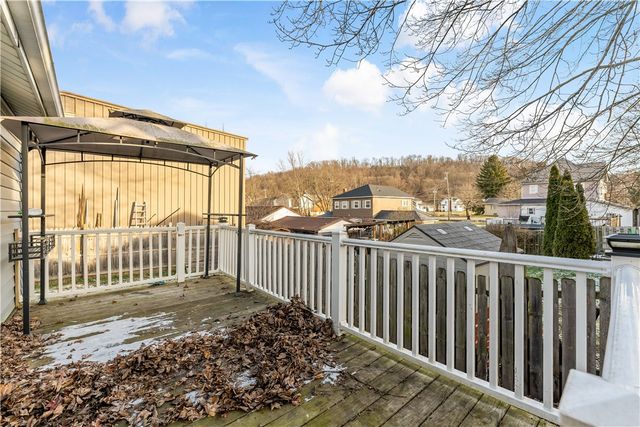 502 Washington Ave, New Galilee, PA 16141