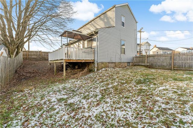 502 Washington Ave, New Galilee, PA 16141