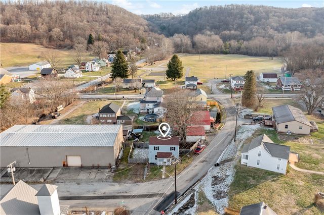 502 Washington Ave, New Galilee, PA 16141