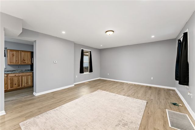 502 Washington Ave, New Galilee, PA 16141