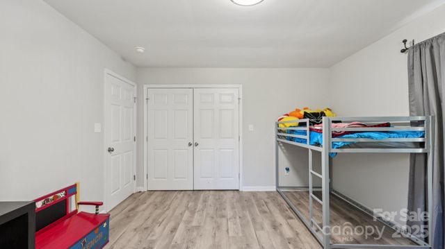 1608 Sharon Road, Winston Salem, NC 27103